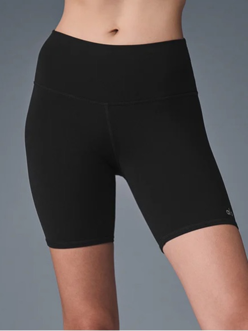 ALO Yoga Black 7" High-Waist Biker Athletic Shorts Women’s size Medium